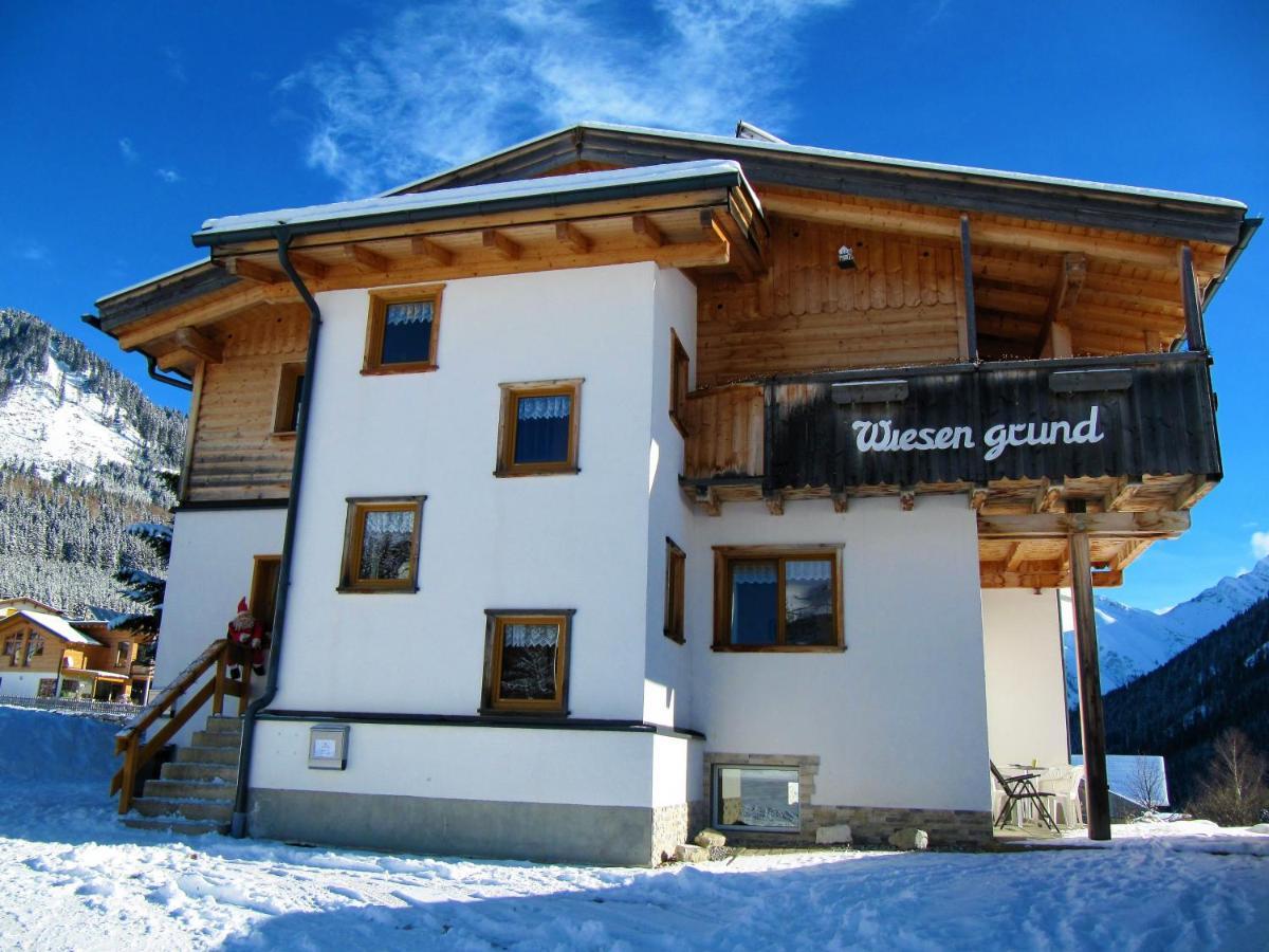 Aparthotels Berwang / Haus Wiesengrund Eksteriør billede