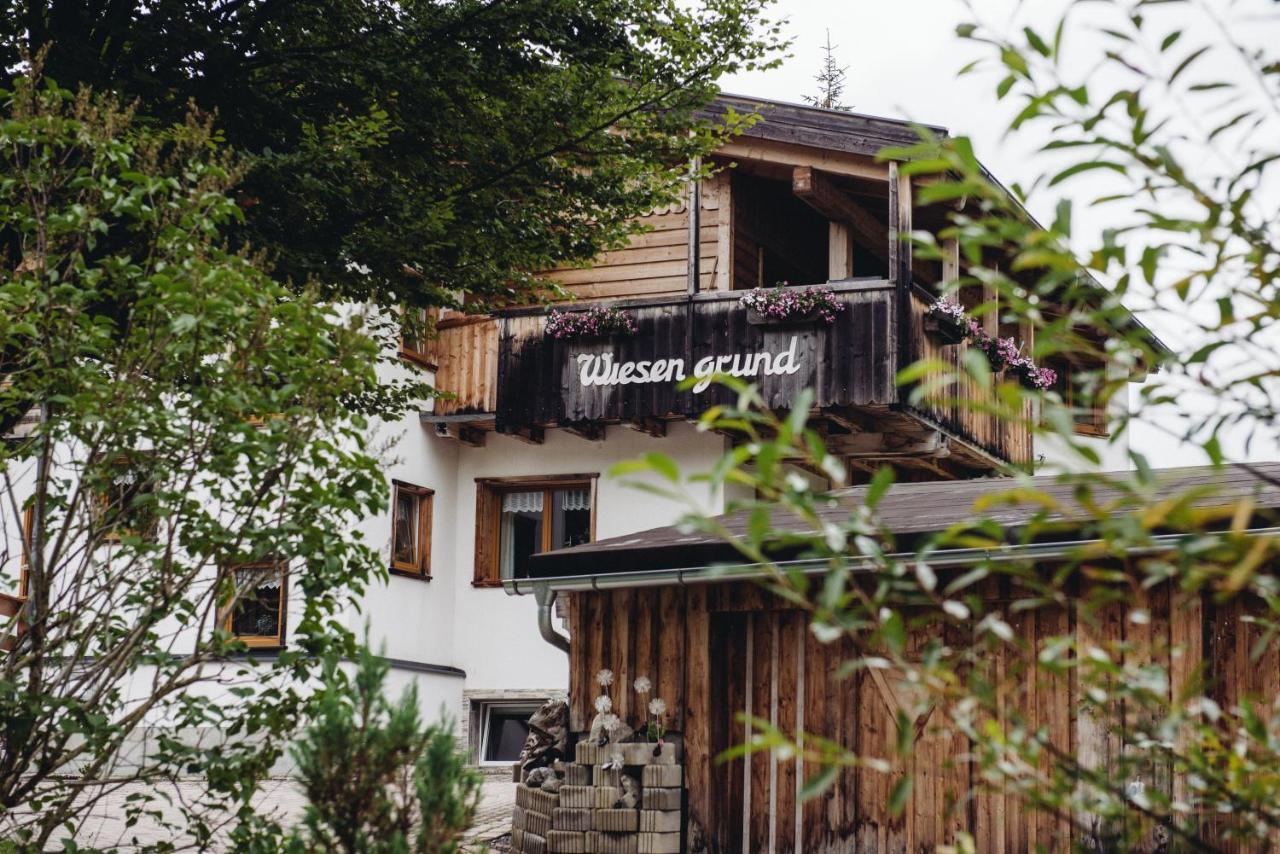 Aparthotels Berwang / Haus Wiesengrund Eksteriør billede